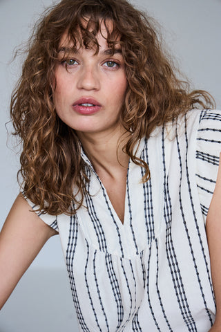 Ichi Josine Sleevelees Top