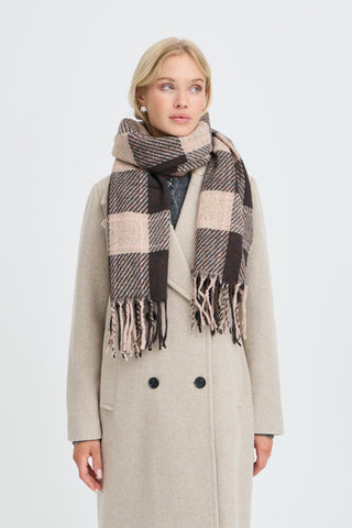b.young Walvia Scarf
