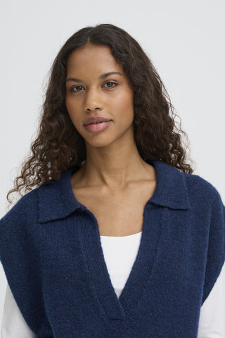 Ichi Povoke Knit Waistcoat with Collar