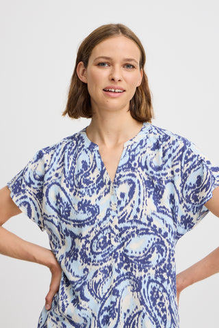 B Young  Joella Short Sleeve V Neck Top