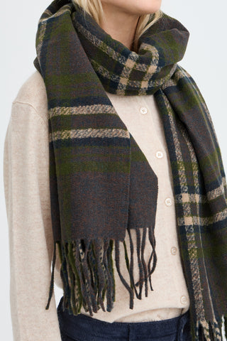 b.young Welch Scarf
