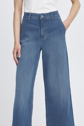 B Young Komma 28" Leg High Waist Wide Leg Jeans