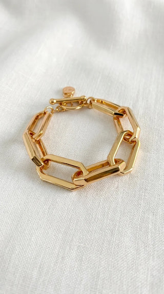 Envy link T-bar bracelet