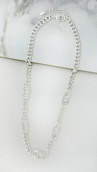 Envy Short Flat Chain Necklace