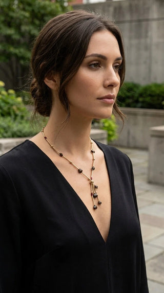 Envy Short bar and ball chain necklace