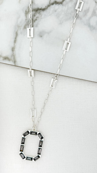 Envy Oval Pendant Chain Necklace