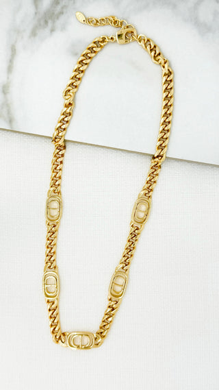 Envy Short Flat Chain Necklace