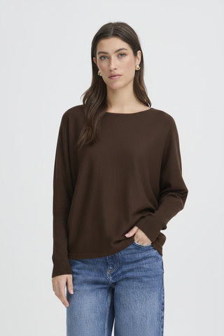 Front portrait - dark brown
