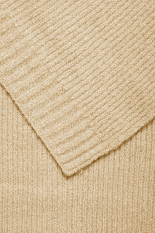 Ichi Iaivo Scarf