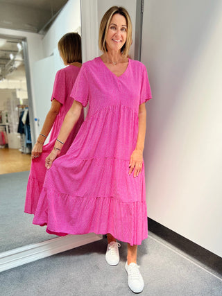 Dreams Wavy Stripe Print Tiered Dress in Pink: One Size