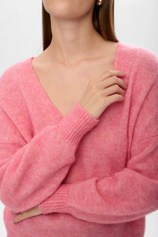Numph Nurielle V Neck Long Sleeved Jumper