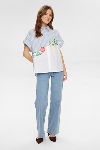 NÜMPH Nuflorinda Capped Sleeve Shirt