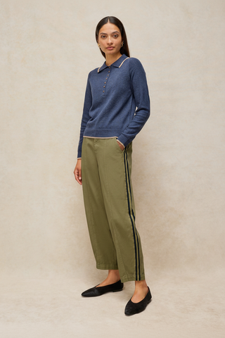 Model with green trousers